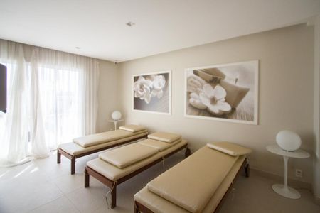 Apartamento à venda com 31m², 1 quarto e 1 vagaÁrea comum