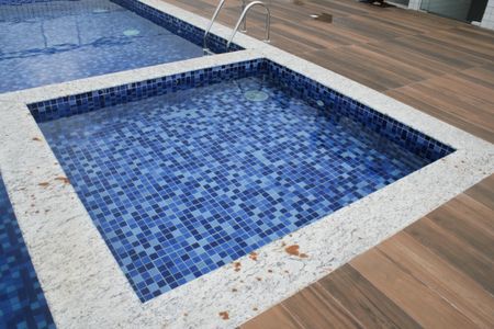 Apartamento para alugar com 50m², 1 quarto e 1 vagaÁrea comum - Piscina