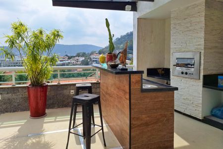 Casa de condomínio à venda com 360m², 6 quartos e 5 vagasVaranda da Sala