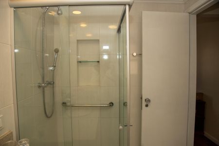 Apartamento à venda com 92m², 3 quartos e 1 vagaBanheiro da Suíte