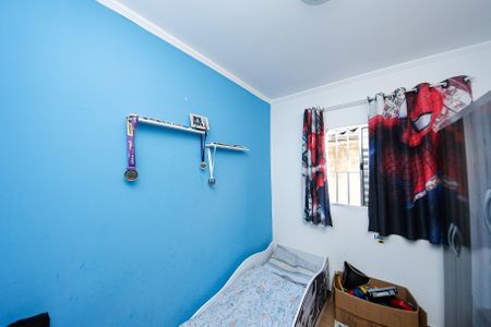 Casa à venda com 215m², 4 quartos e 2 vagas Casa à venda com 215m², 4 quartos e 2 vagasQuarto 2