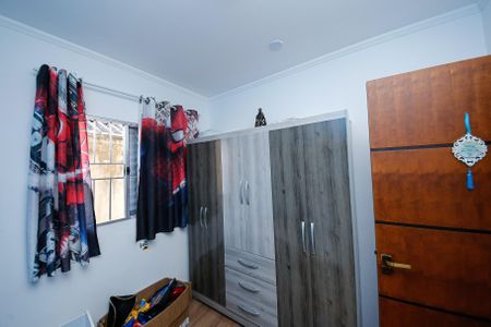 Casa à venda com 215m², 4 quartos e 2 vagas Casa à venda com 215m², 4 quartos e 2 vagasQuarto 2