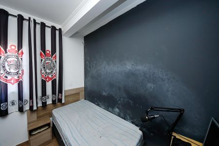 Casa à venda com 215m², 4 quartos e 2 vagas Casa à venda com 215m², 4 quartos e 2 vagasQuarto 1