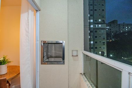 Varanda da Sala de apartamento à venda com 2 quartos, 45m² em Rubem Berta, Porto Alegre