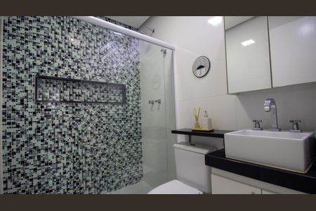 Apartamento à venda com 78m², 2 quartos e 2 vagas Apartamento à venda com 78m², 2 quartos e 2 vagasBanheiro Social