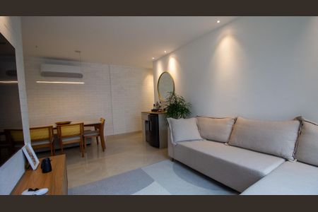 Sala de apartamento à venda com 2 quartos, 78m² em Recreio dos Bandeirantes, Rio de Janeiro