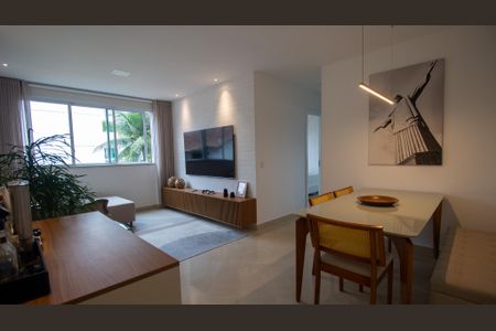 Sala de apartamento à venda com 2 quartos, 78m² em Recreio dos Bandeirantes, Rio de Janeiro