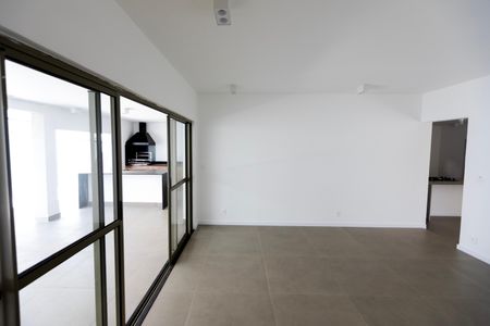 Casa à venda com 240m², 3 quartos e 4 vagasSala de TV