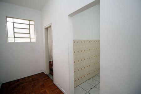 Corredor de apartamento para alugar com 2 quartos, 70m² em Bonsucesso, Rio de Janeiro