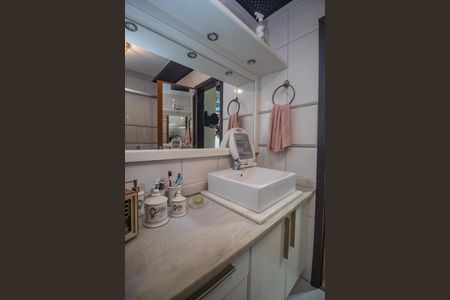 Casa para alugar com 280m², 4 quartos e 3 vagas Casa para alugar com 280m², 4 quartos e 3 vagasBanheiro da Suíte