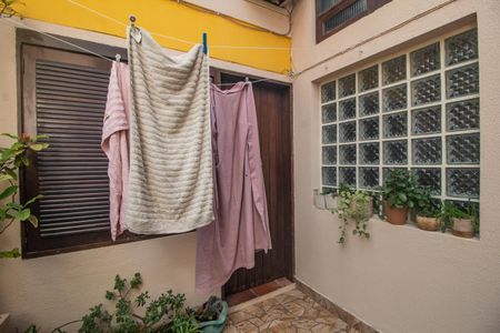 Casa para alugar com 280m², 4 quartos e 3 vagas Casa para alugar com 280m², 4 quartos e 3 vagasQuintal