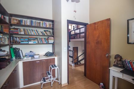 Casa para alugar com 280m², 4 quartos e 3 vagas Casa para alugar com 280m², 4 quartos e 3 vagasQuarto 4