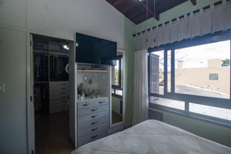 Casa para alugar com 280m², 4 quartos e 3 vagas Casa para alugar com 280m², 4 quartos e 3 vagasSuite