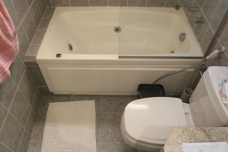 Apartamento à venda com 129m², 2 quartos e 3 vagasBanheiro