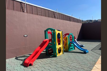 Apartamento à venda com 129m², 2 quartos e 3 vagasÁrea comum - Playground