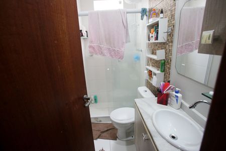 Casa à venda com 98m², 3 quartos e 1 vagaBanheiro da Suíte