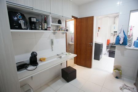 Casa à venda com 98m², 3 quartos e 1 vagaCozinha