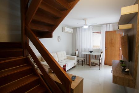 Casa à venda com 98m², 3 quartos e 1 vagaSala