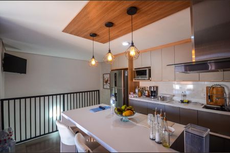 Apartamento à venda com 85m², 2 quartos e 1 vagaCozinha