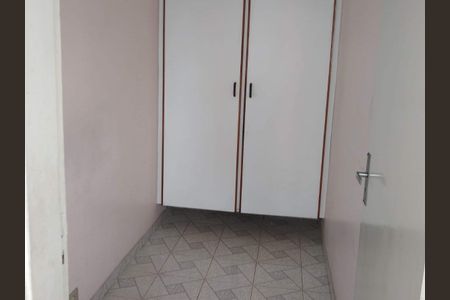 Apartamento à venda com 77m², 2 quartos e 1 vagaQuarto 3