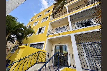 Apartamento à venda com 72m², 3 quartos e 1 vaga Apartamento à venda com 72m², 3 quartos e 1 vagaFachada