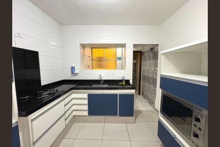 Apartamento à venda com 72m², 3 quartos e 1 vaga Apartamento à venda com 72m², 3 quartos e 1 vagaCozinha