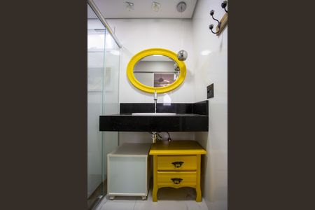 Apartamento à venda com 66m², 2 quartos e 1 vagaBanheiro da suíte