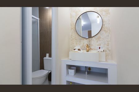 Banheiro de casa para alugar com 1 quarto, 27m² em Vila Santa Teresa, São Paulo