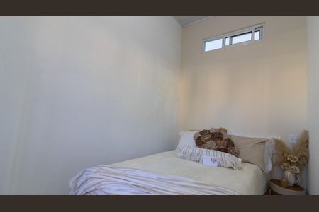 Quarto de casa para alugar com 1 quarto, 27m² em Vila Santa Teresa, São Paulo