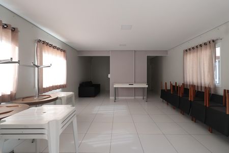 Apartamento à venda com 47m², 2 quartos e 1 vagaÁrea comum - Salão de festas