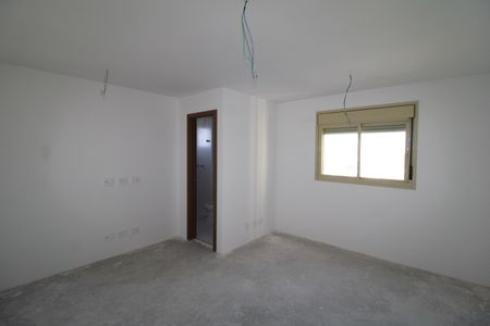 Apartamento à venda com 133m², 3 quartos e 2 vagasSuíte 1