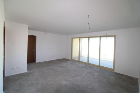 Apartamento à venda com 133m², 3 quartos e 2 vagasSala/Cozinha