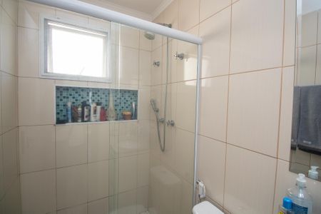 Apartamento à venda com 94m², 3 quartos e 3 vagasBanheiro 