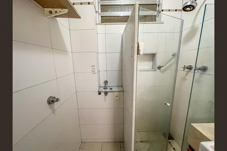 Studio à venda com 32m², 1 quarto e sem vaga Studio à venda com 32m², 1 quarto e sem vagaBanheiro