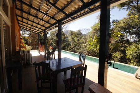 Casa de condomínio à venda com 961m², 4 quartos e 3 vagasÁrea Externa