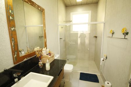 Casa de condomínio à venda com 961m², 4 quartos e 3 vagasBanheiro 3