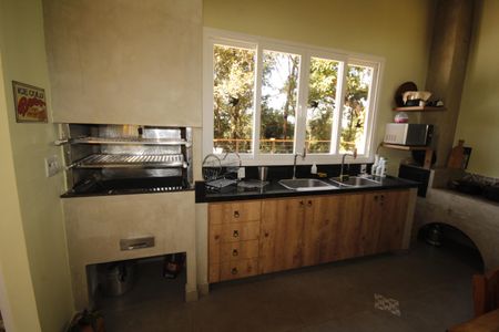 Casa de condomínio à venda com 961m², 4 quartos e 3 vagasCozinha