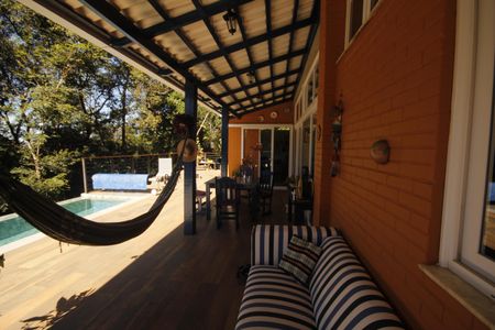 Casa de condomínio à venda com 961m², 4 quartos e 3 vagasÁrea Externa