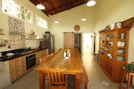 Casa de condomínio à venda com 961m², 4 quartos e 3 vagasCozinha