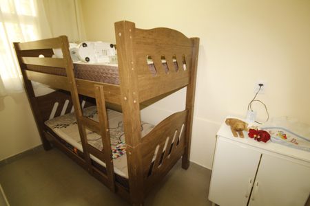 Casa de condomínio à venda com 961m², 4 quartos e 3 vagasQuarto serviço