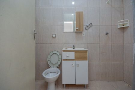 Banheiro de casa para alugar com 3 quartos, 100m² em Vila Joaniza, São Paulo