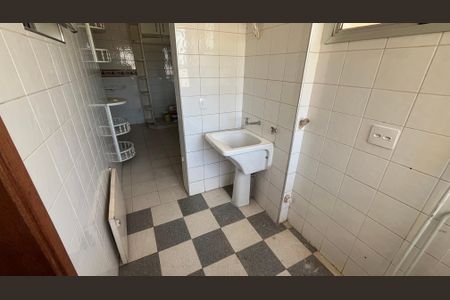 Apartamento à venda com 90m², 3 quartos e 2 vagasLavanderia