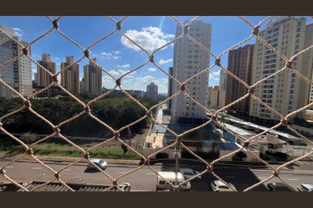 Apartamento à venda com 90m², 3 quartos e 2 vagasVista do Quarto 2