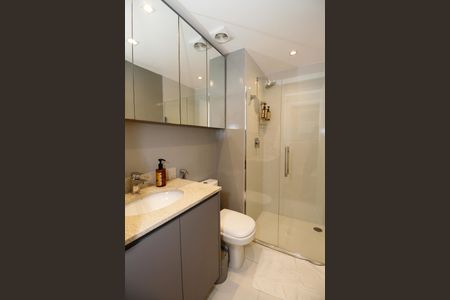 Apartamento à venda com 85m², 2 quartos e 1 vagaBanheiro Social