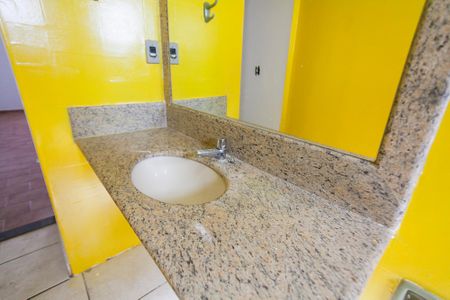 Apartamento para alugar com 138m², 3 quartos e 2 vagasBanheiro da Suite