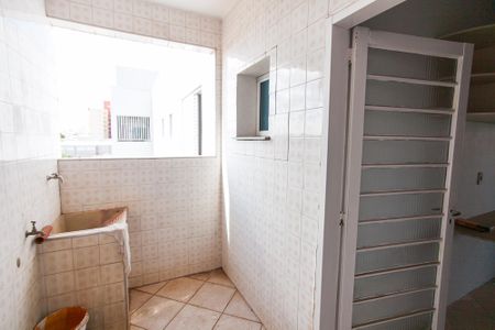 Apartamento para alugar com 138m², 3 quartos e 2 vagasÁrea de Serviço