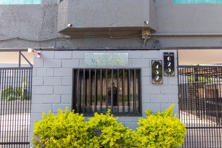 Apartamento à venda com 65m², 2 quartos e 1 vagaFachada