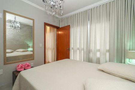 Apartamento à venda com 228m², 4 quartos e 4 vagasQuarto 3  