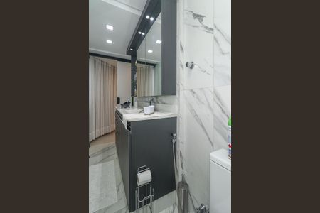 Apartamento à venda com 228m², 4 quartos e 4 vagasBanheiro da Suíte