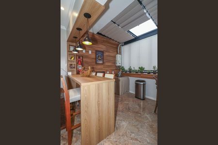 Apartamento à venda com 228m², 4 quartos e 4 vagasCozinha 2 